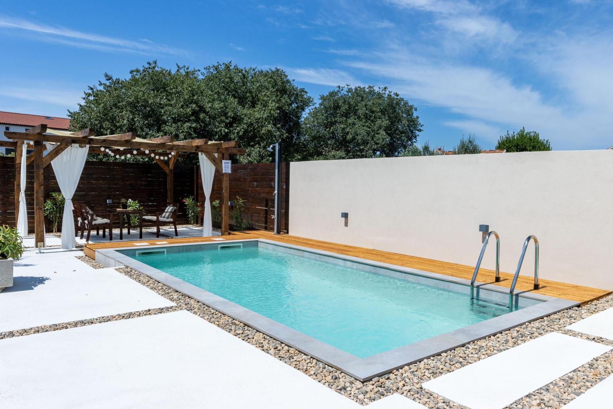 Holiday Home Silencio Biograd บีโอกราดนาโมรู ภายนอก รูปภาพ