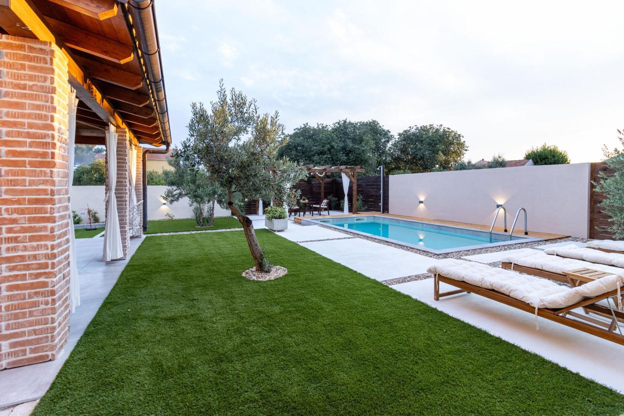 Holiday Home Silencio Biograd บีโอกราดนาโมรู ภายนอก รูปภาพ