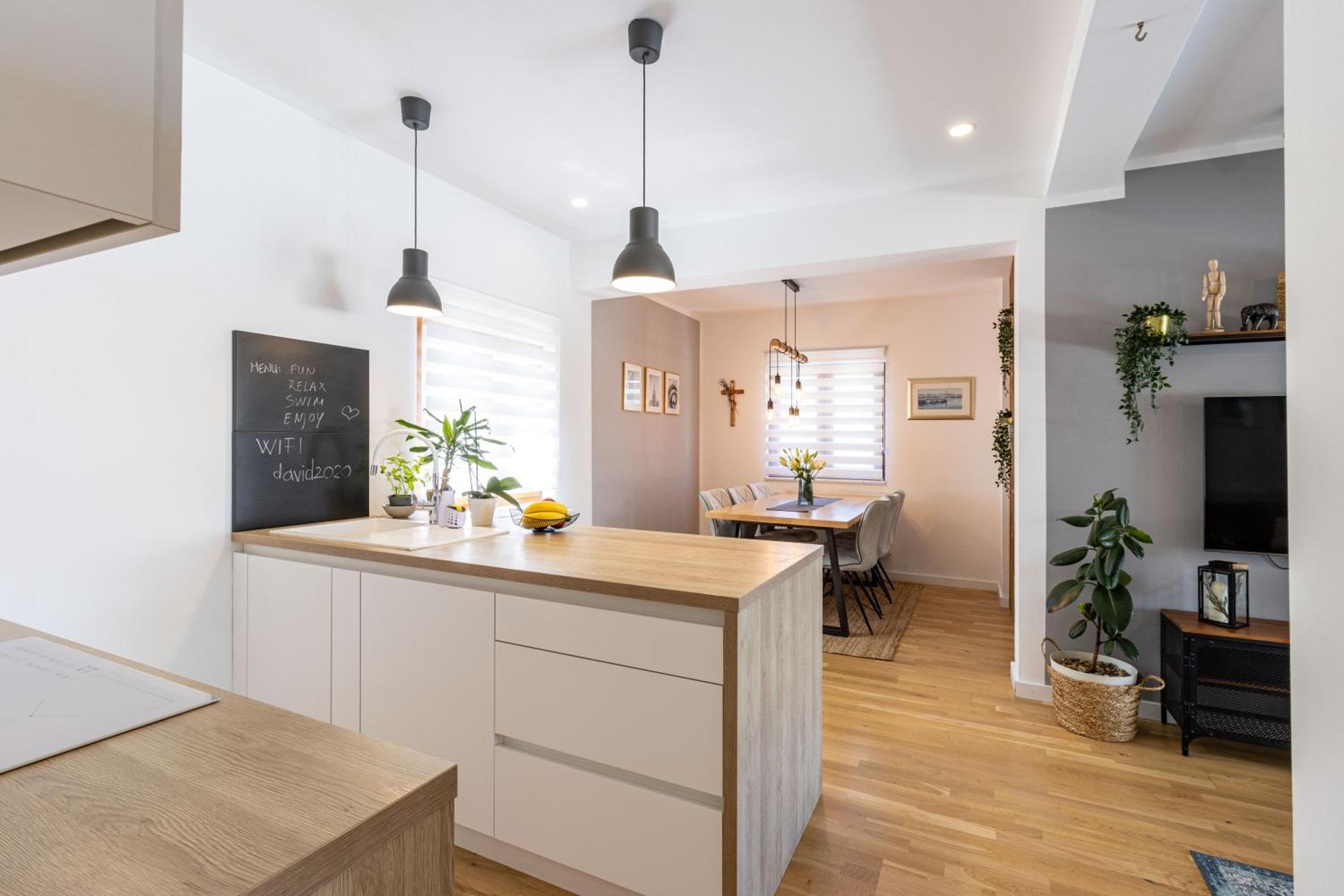 Holiday Home Silencio Biograd บีโอกราดนาโมรู ภายนอก รูปภาพ