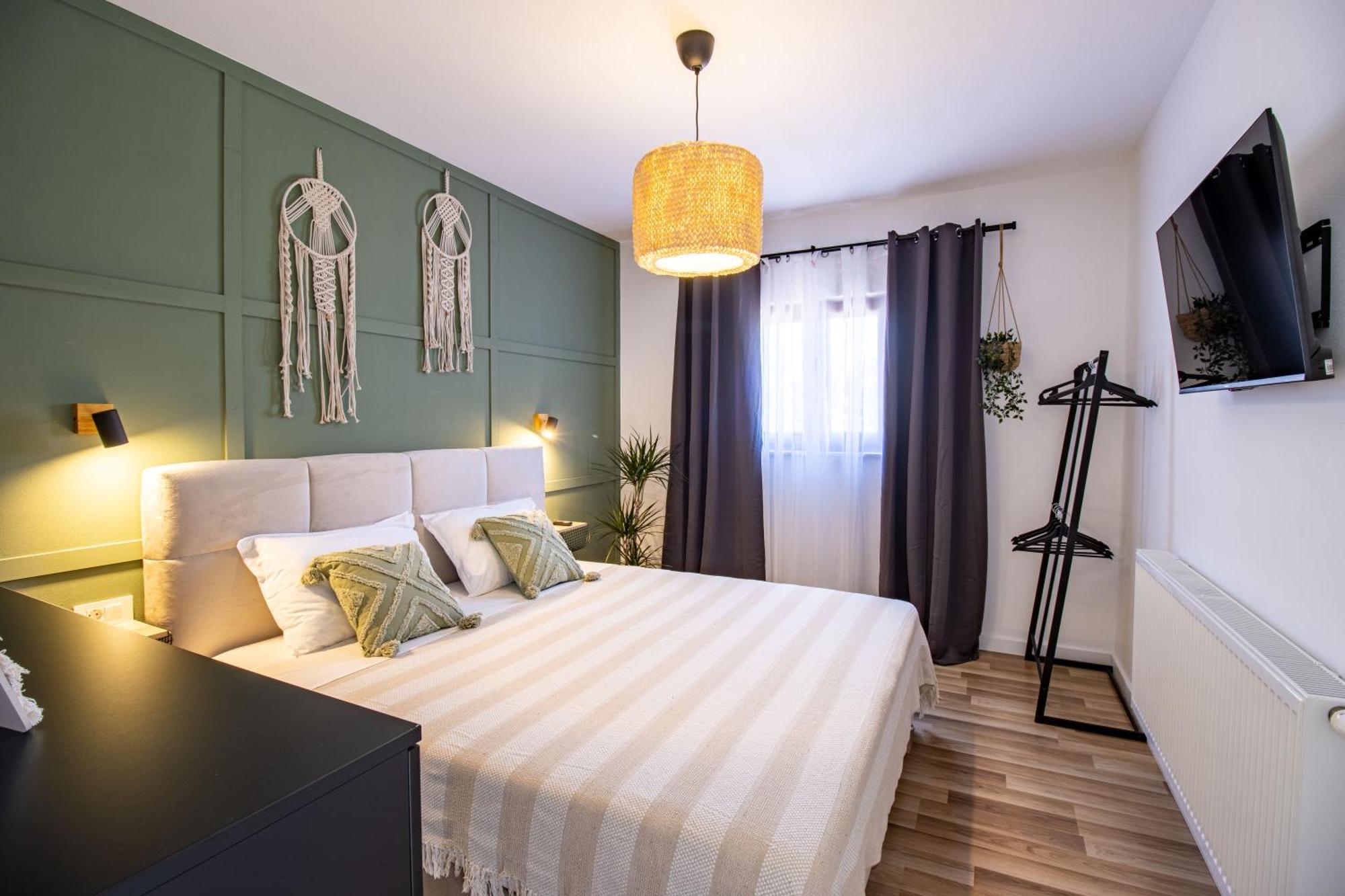Holiday Home Silencio Biograd บีโอกราดนาโมรู ภายนอก รูปภาพ